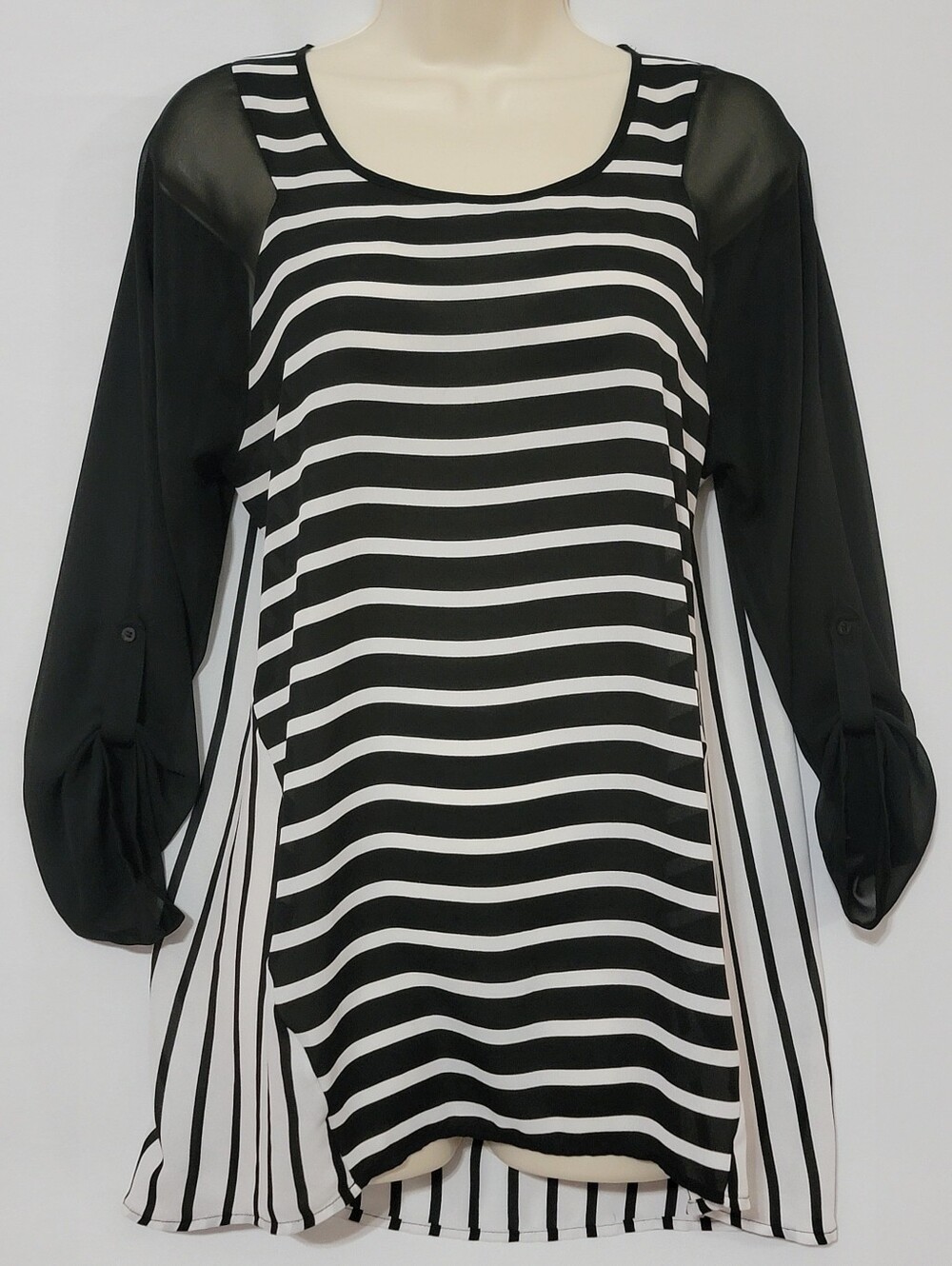 Women’s Black & White Mixed Stripe Tunic Top • Sheer Roll‑Tab Sleeves • Size M
